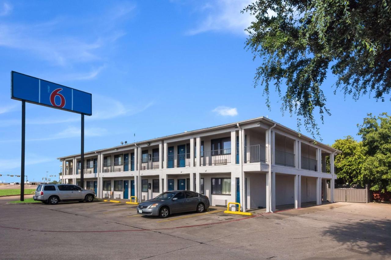 Motel 6 Irving - Loop 12 Екстер'єр фото