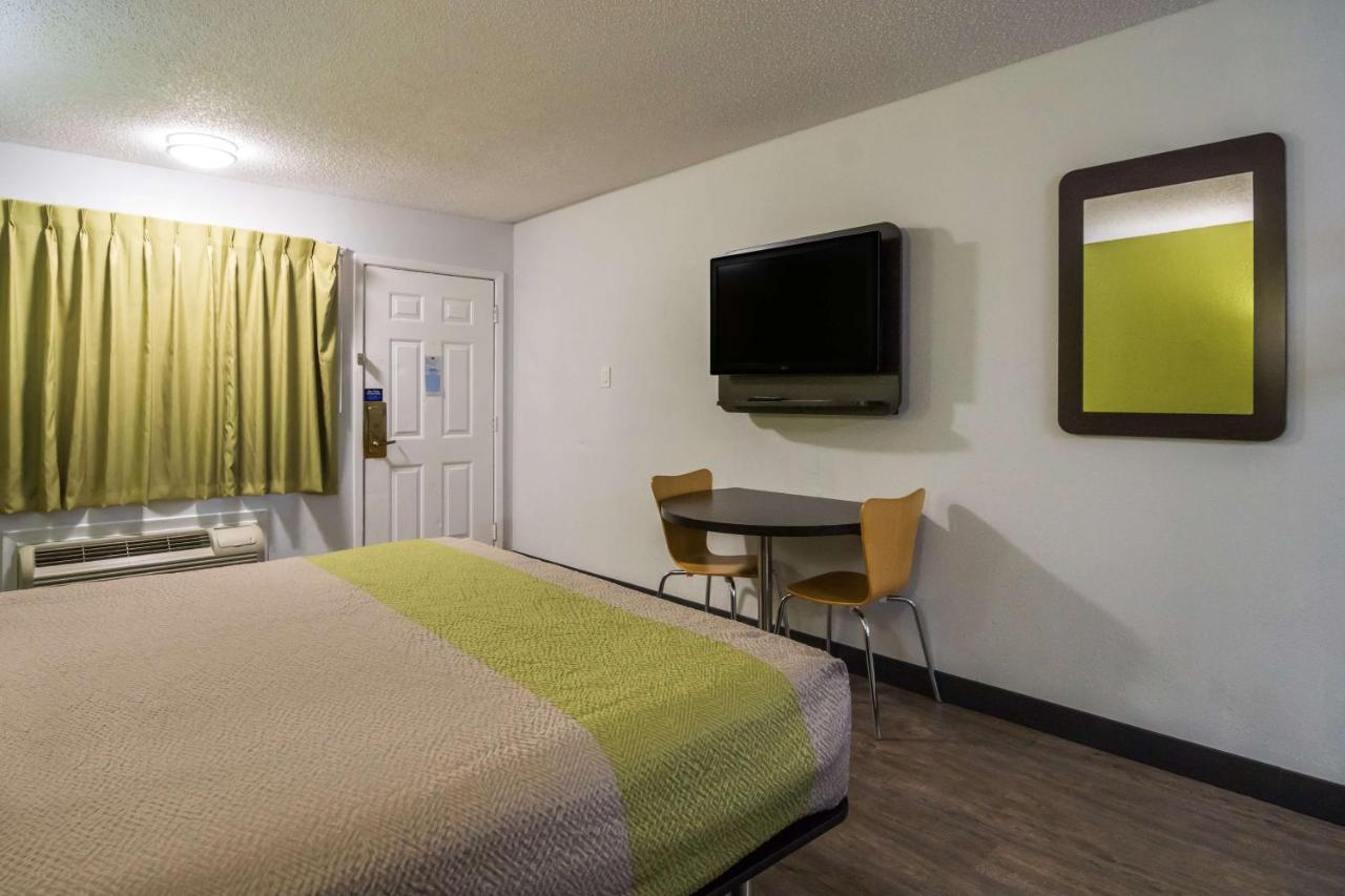 Motel 6 Irving - Loop 12 Екстер'єр фото